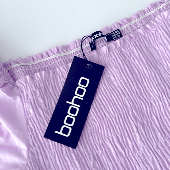 Boohoo sheered bell puffy sleeve top! - Picture 5 of 8